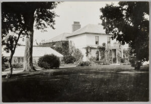 Castle Green House with Hothouse, 1900